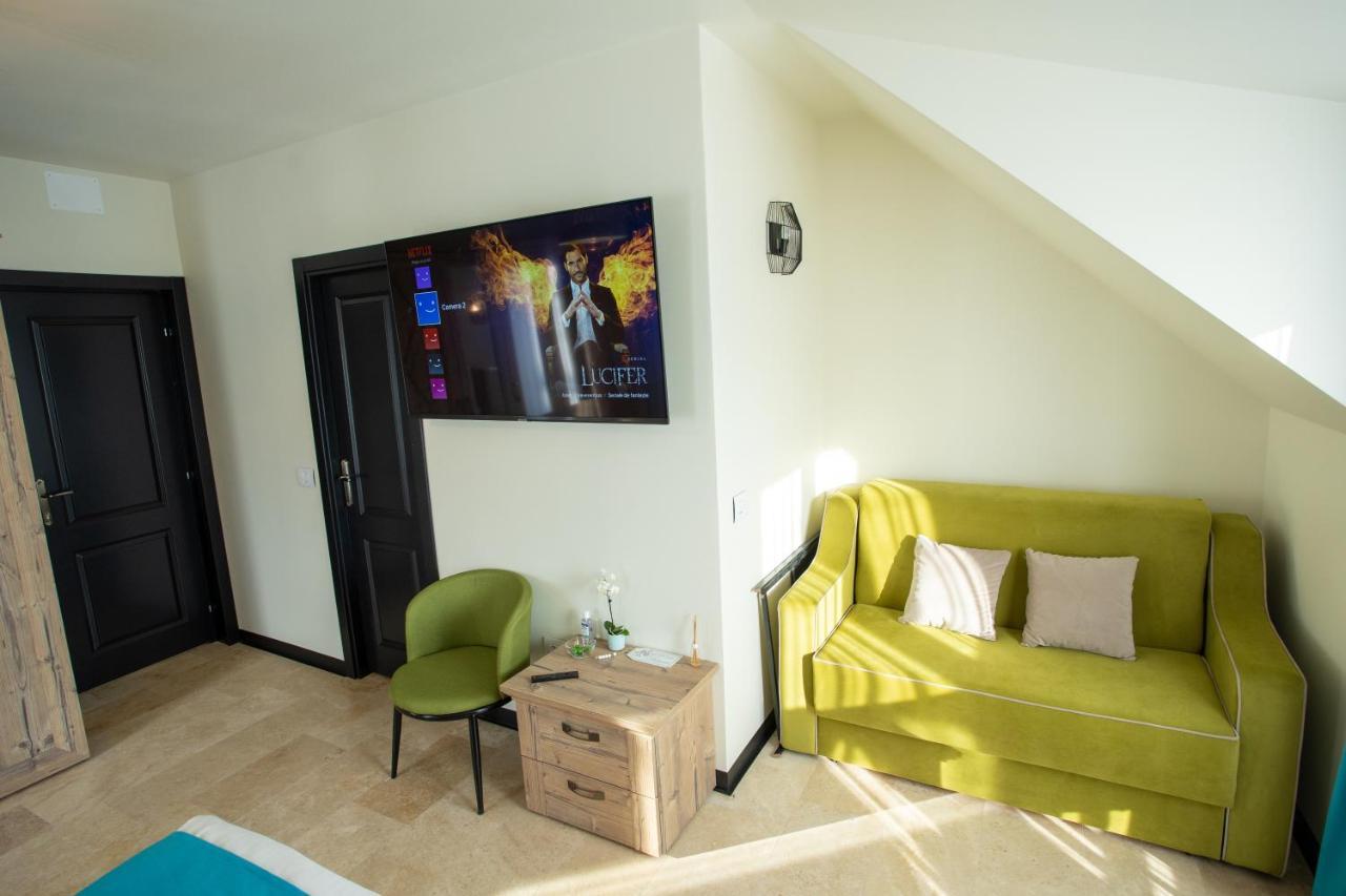 Casa Armoniei Hotel Baia Mare Luaran gambar